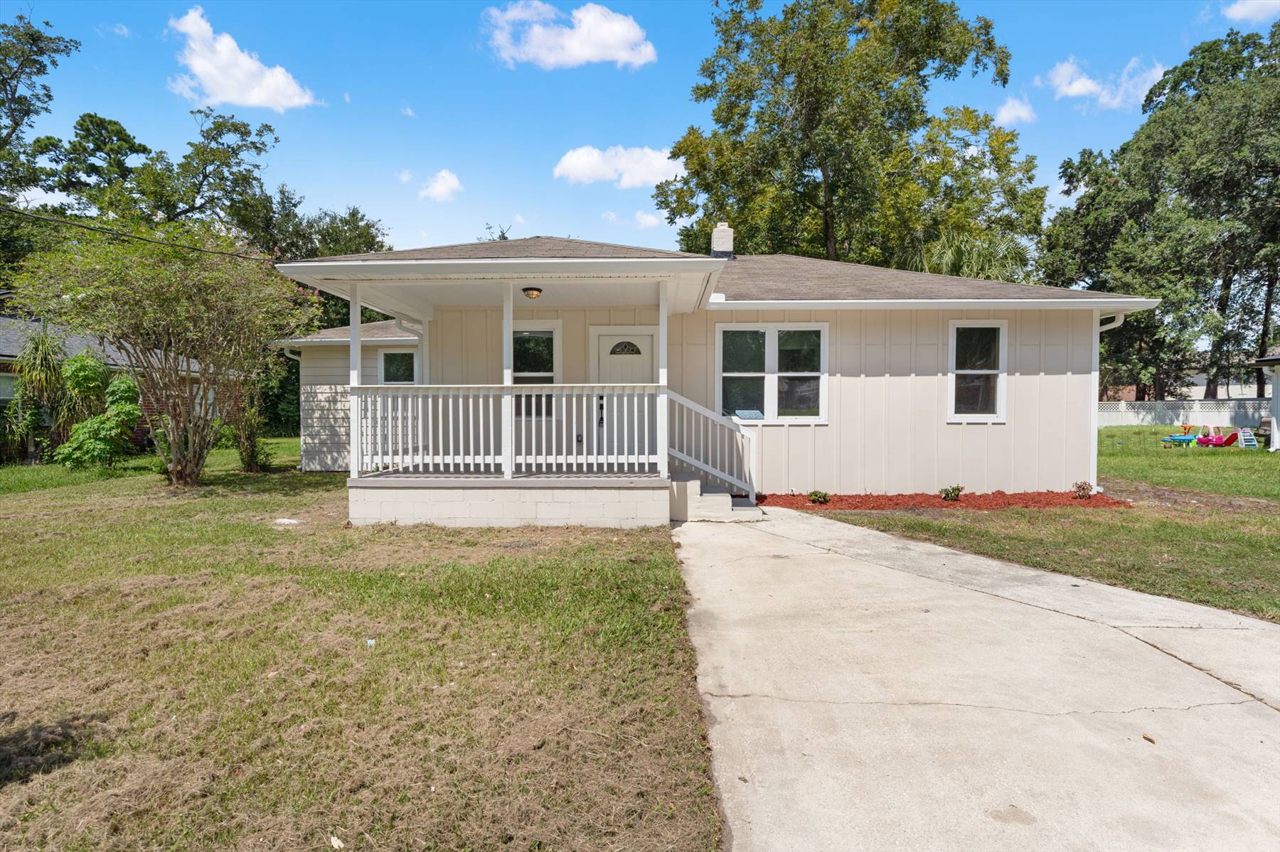 main property photo